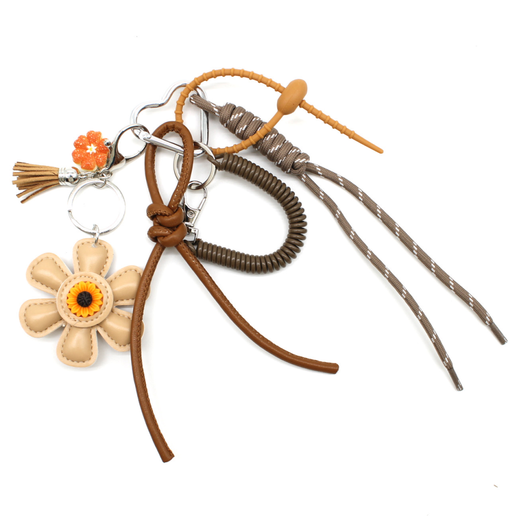 FLOWER Accessoires sac ou clefs beige FLOWER Accessoires sac ou clefs beige
