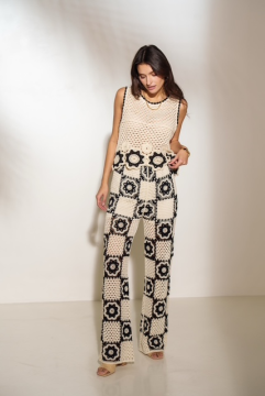 BLACK&BEIGE Pantalon crochet