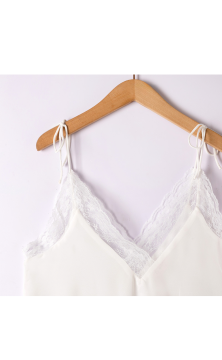 Top dentelle en V | 100% polyester élégant