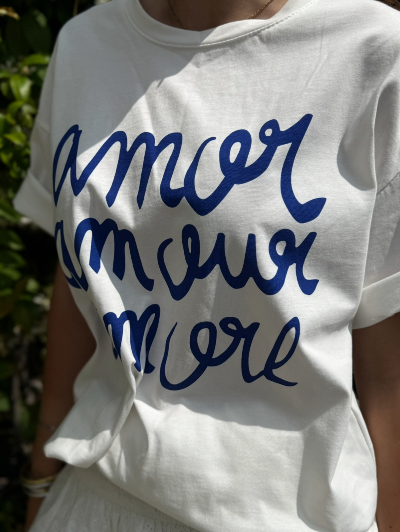 AMORE teeshirt