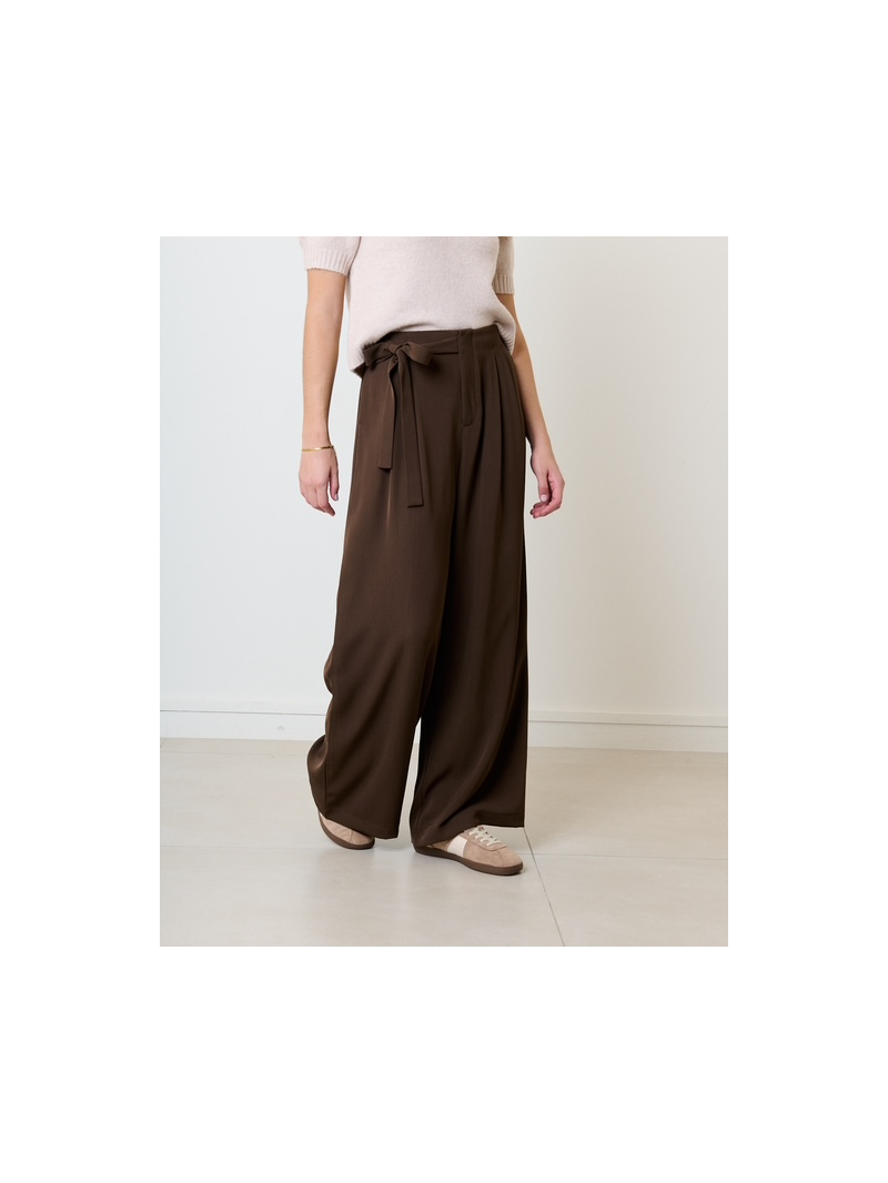 NOEUD Pantalon chocolat NOEUD Pantalon chocolat