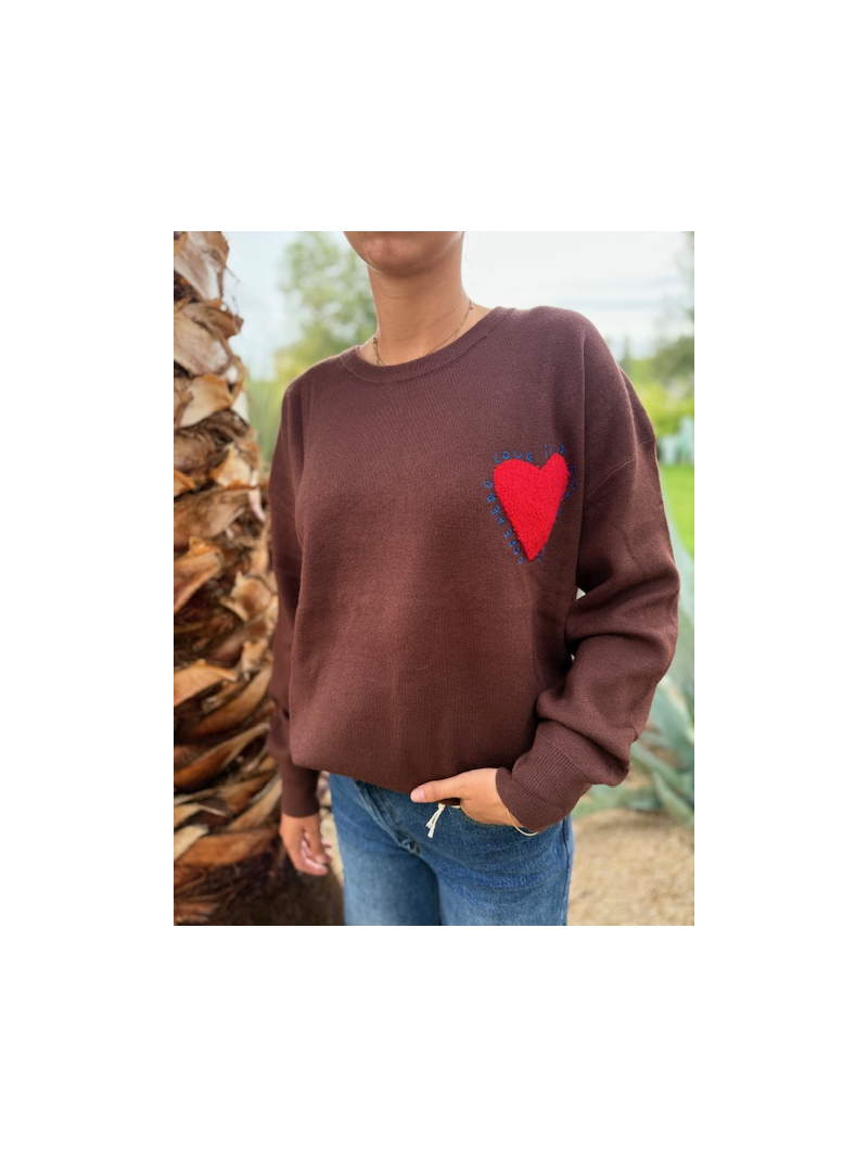 Pull Kiss – Style Casual & Tendance | Sud Access Pull Kiss – Style Casual & Tendance | Sud Access