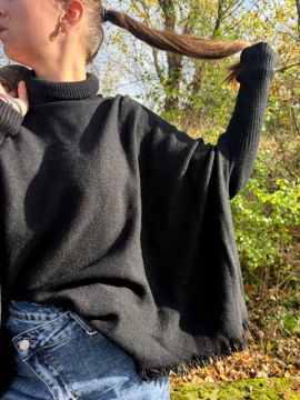 PONCHO Pull col roulé noir PONCHO Pull col roulé noir