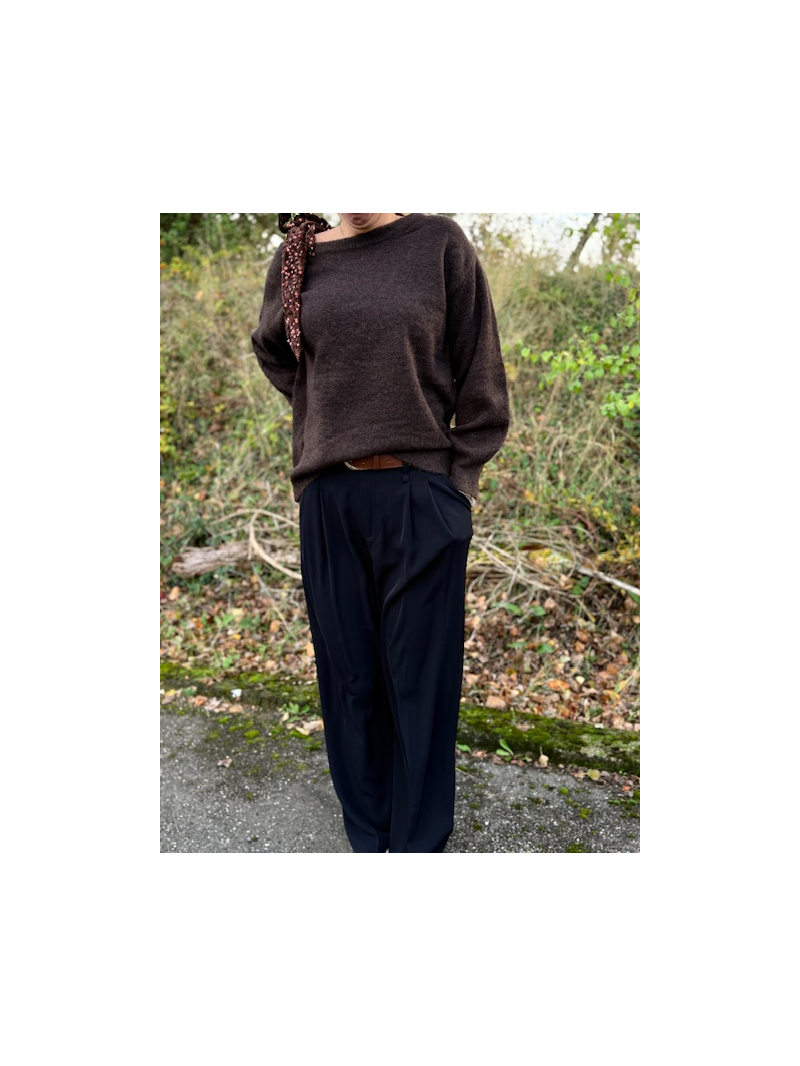 Pantalon noir fluide avec ceinture Pantalon noir fluide avec ceinture