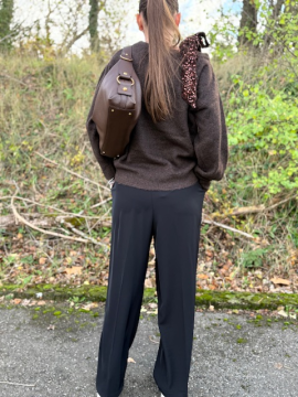 Pantalon noir fluide avec ceinture Pantalon noir fluide avec ceinture