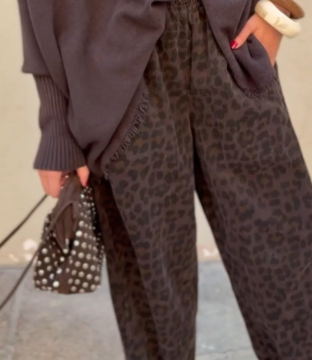 LÉO Pantalon ballon léopard LÉO Pantalon ballon léopard