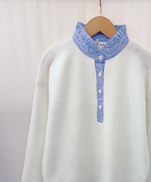 Pull blanc femme col chemise rayé bleu – Maille douce Pull blanc femme col chemise rayé bleu – Maille douce