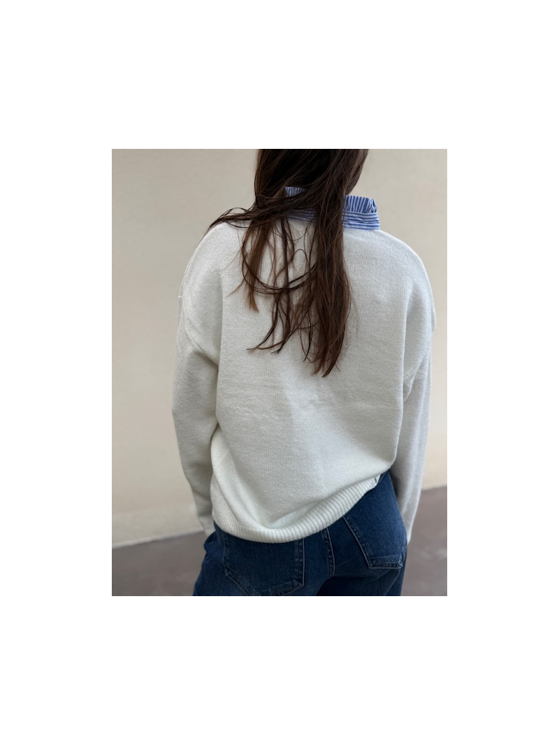 Pull blanc femme col chemise rayé bleu – Maille douce Pull blanc femme col chemise rayé bleu – Maille douce