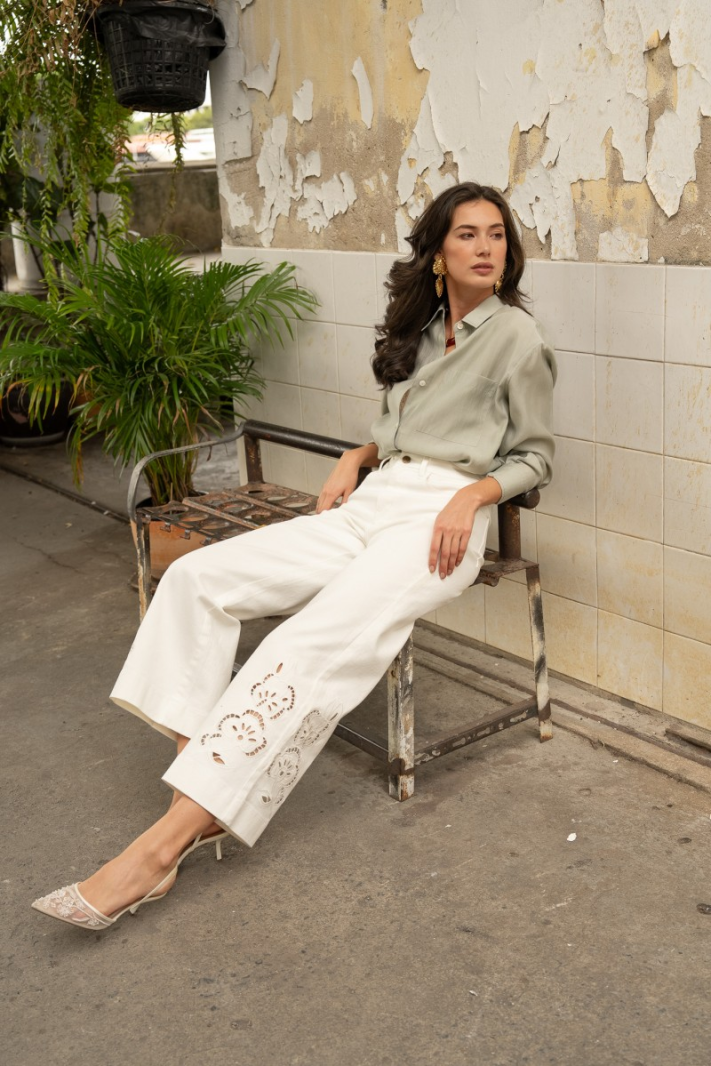 Jean wide blanc brodé Aliocha | Jean femme coupe large taille haute Jean wide blanc brodé Aliocha | Jean femme coupe large taille haute