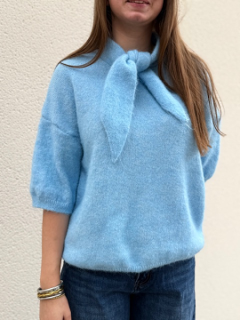 Pull Lucie bleu à manches courtes & col foulard | Sud Access