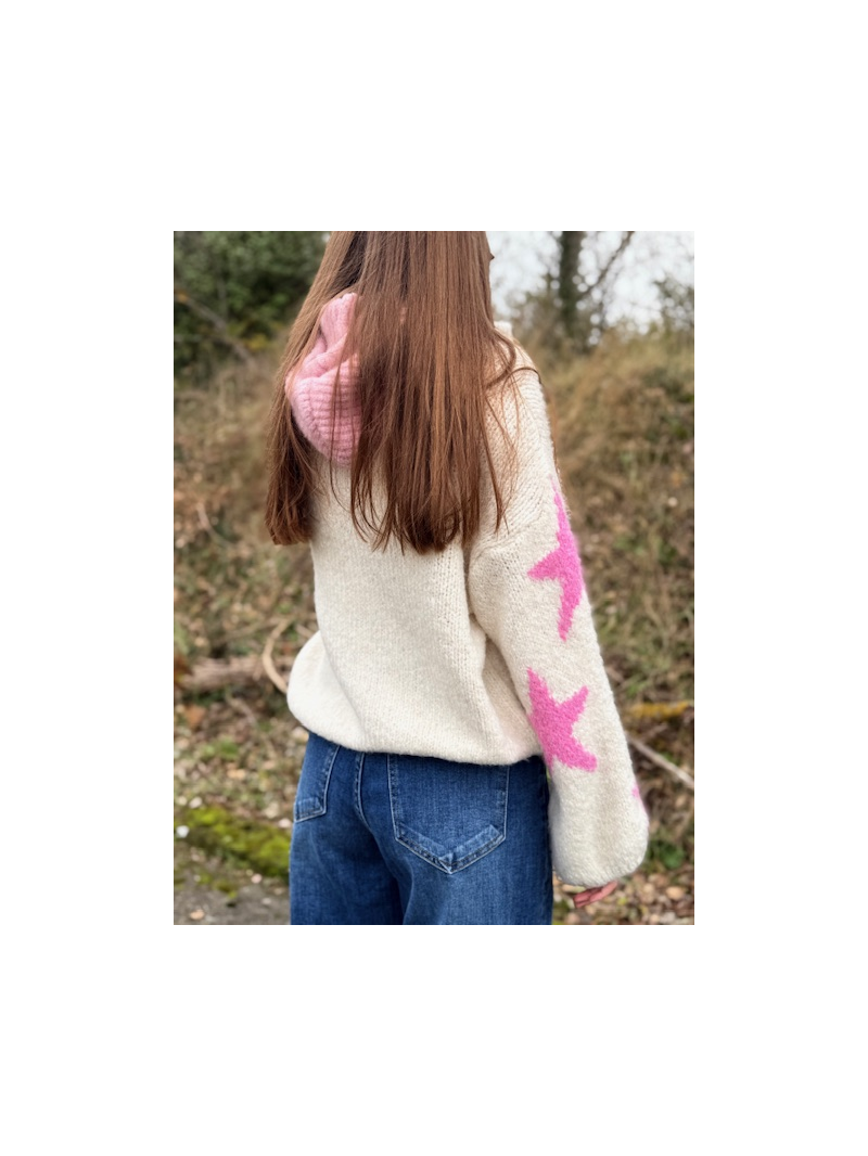 Pull écru loose étoile rose | Tendance & cosy