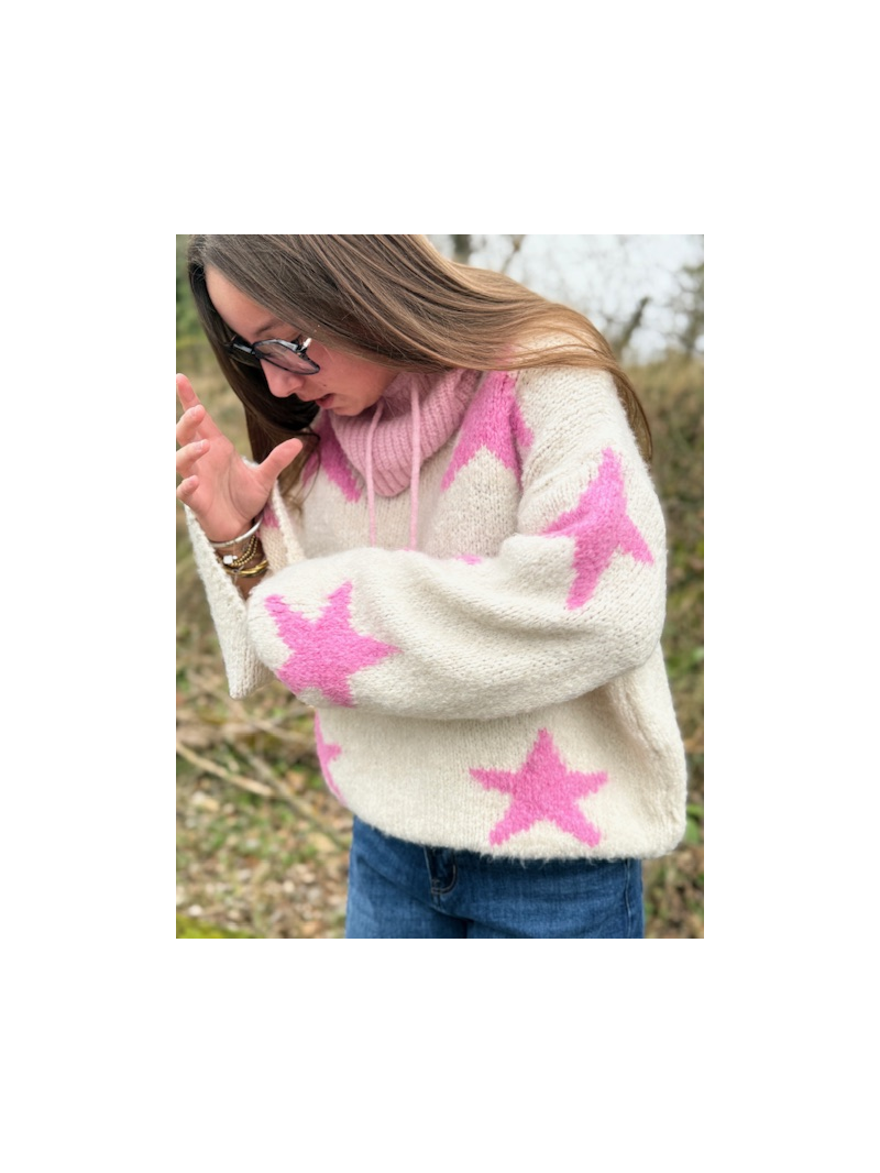 Pull écru loose étoile rose | Tendance & cosy