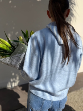 Gilet bleu ciel maille douce – Boutonné avec foulard assorti | Sud Access