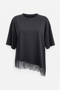 Top fluide noir avec dentelle – Coupe asymétrique chic | Sud Access