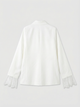 Blazer blanc Chloé avec finition dentelle – Élégant & féminin Blazer blanc Chloé avec finition dentelle – Élégant & féminin