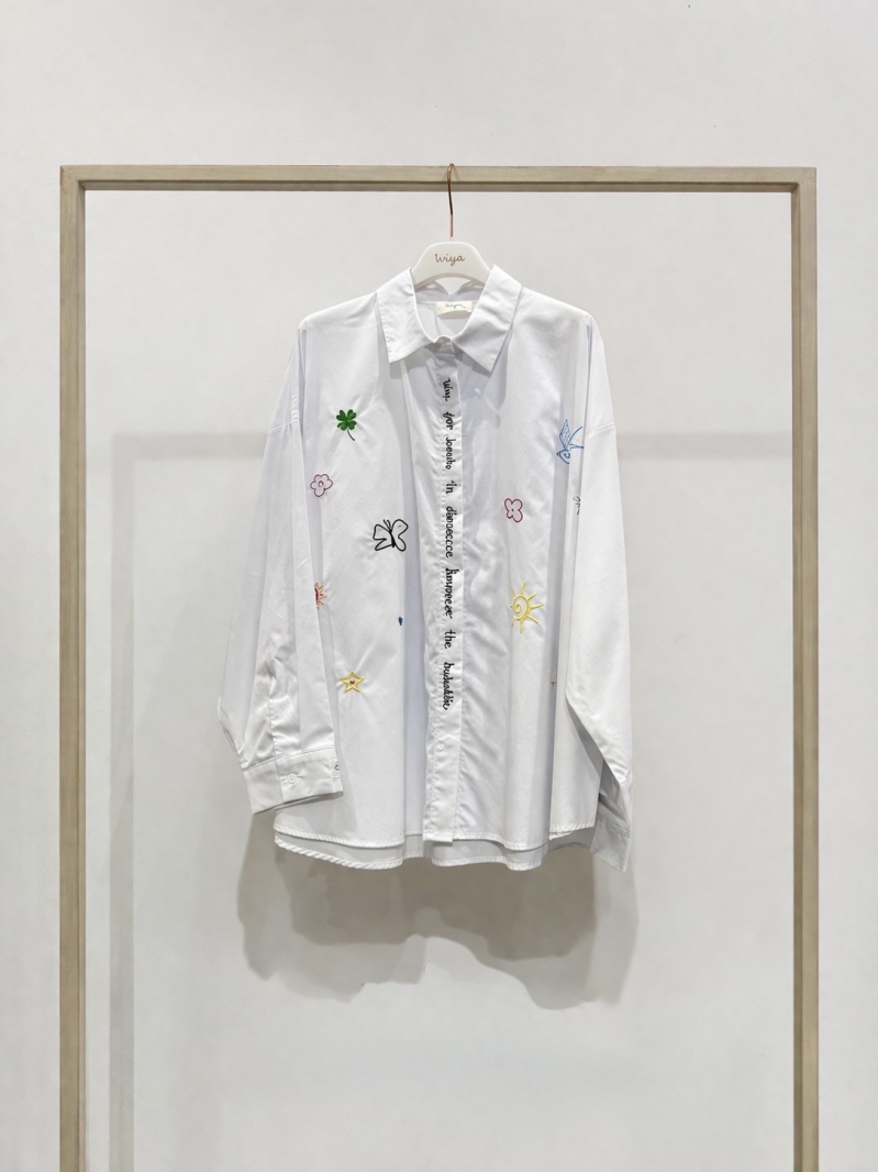 Chemise oversize blanche bonita broderies colorées femme – style tendance et casual