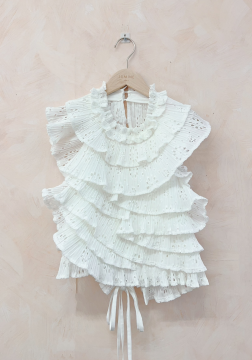 Top dos nu blanc en broderie anglaise à volants plissés Lovely – top femme élégant et tendance