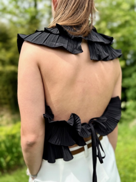 Top dos nu noir à volants plissés Lovely – top femme élégant et tendance
