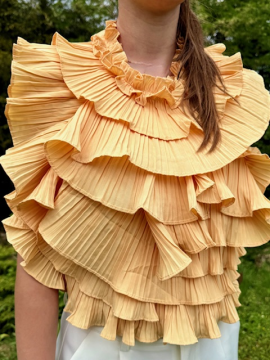 Top dos nu jaune à volants plissés Lovely – top femme élégant et tendance Top dos nu jaune à volants plissés Lovely – top femme élégant et tendance