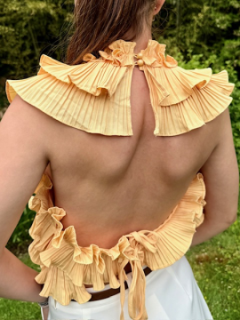 Top dos nu jaune à volants plissés Lovely – top femme élégant et tendance