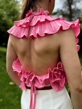 Top dos nu rose à volants plissés Lovely – top femme élégant et tendance