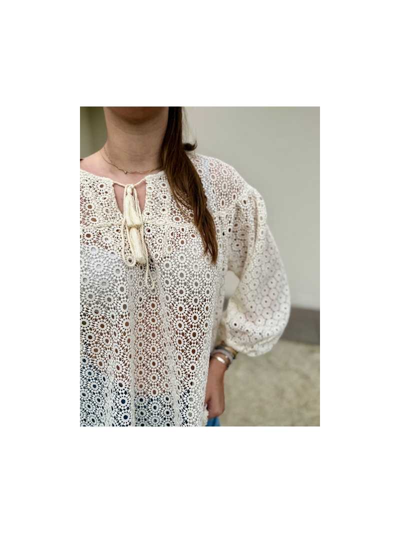 Blouse BOHO écrue crochet manches longues | Sud Access Montélimar