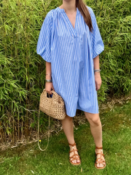 Robe courte CRUSH rayée bleue | Sud Access Montélimar