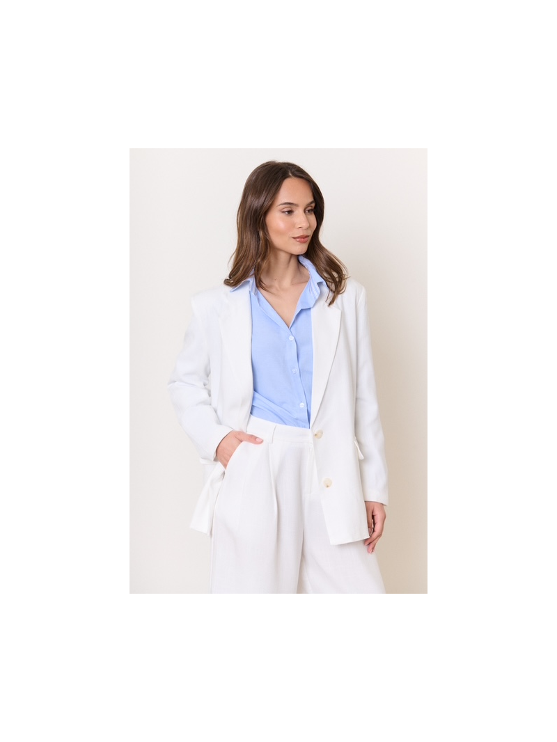 Blazer blanc femme chic et élégant – Total look avec bermuda assorti