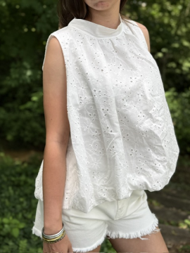 Top Thaïs blanc broderie anglaise dos ouvert à nœuds | Sud Access