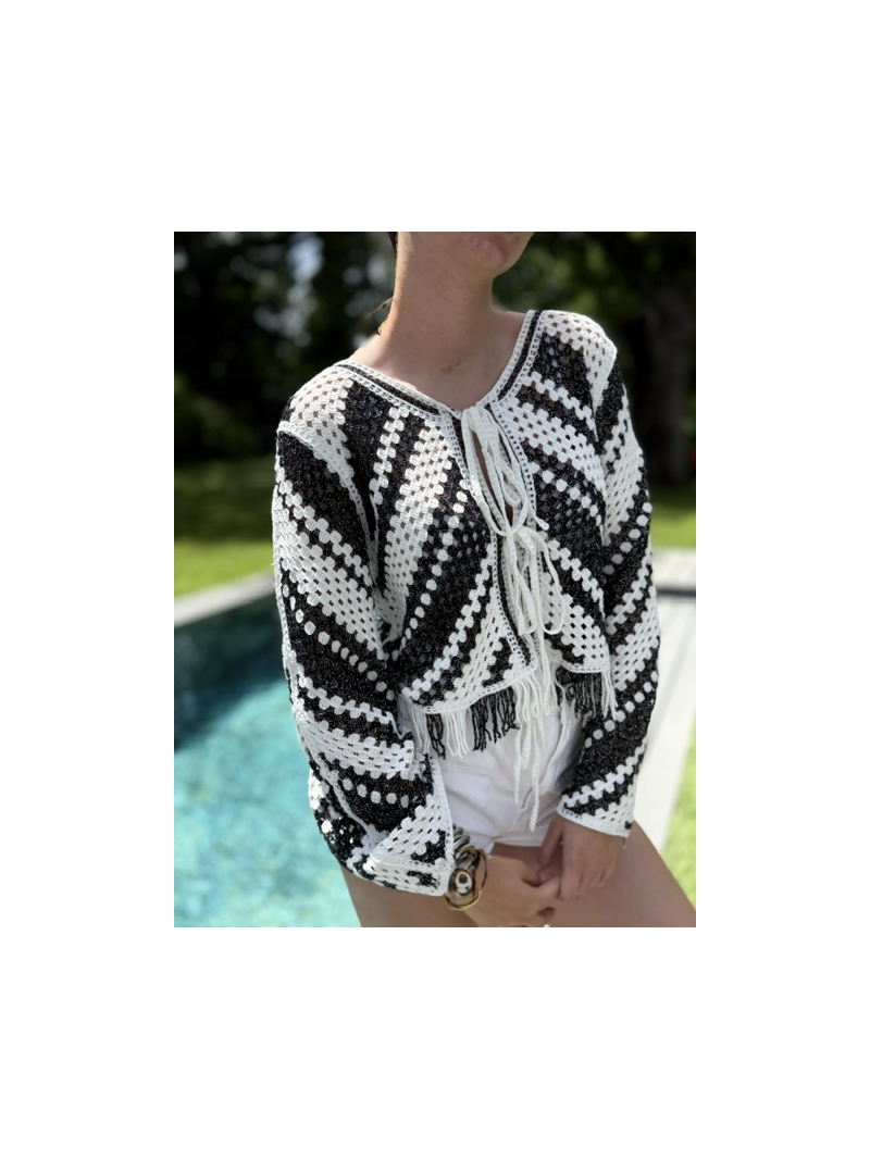 Gilet Crochet Noir & Écru Femme Bohème Chic | Sud Access Montélimar