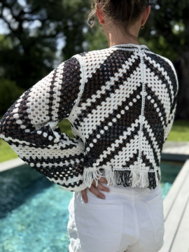 Gilet Crochet Noir & Écru Femme Bohème Chic | Sud Access Montélimar