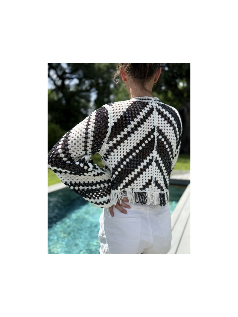 Gilet Crochet Noir & Écru Femme Bohème Chic | Sud Access Montélimar