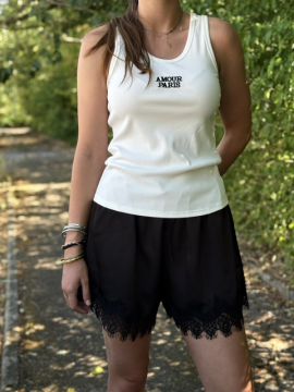 Short satin noir dentelle femme – Short fluide chic et élégant