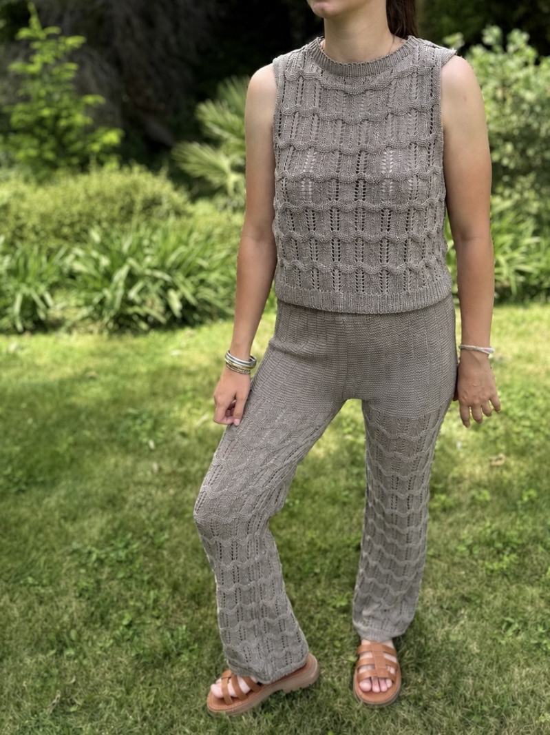 Ensemble Isla en maille coton tan – Top & pantalon ajourés | Sud Access Ensemble Isla en maille coton tan – Top & pantalon ajourés | Sud Access