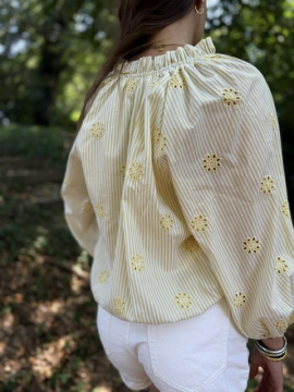 Blouse jaune rayée et brodée femme | Style bohème chic | Sud Access