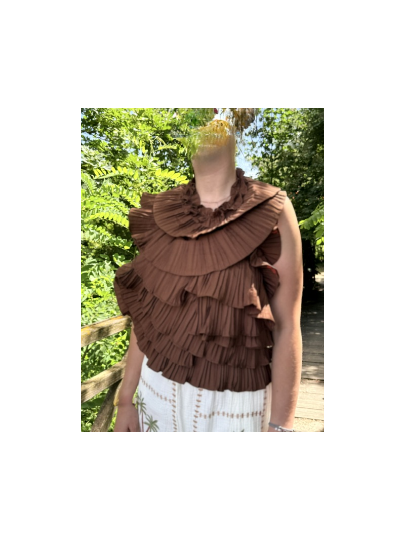 Top dos nu chocolat à volants plissés Lovely – top femme élégant et tendance Top dos nu chocolat à volants plissés Lovely – top femme élégant et tendance