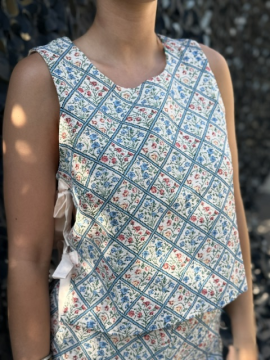 Top débardeur fleuri femme à nouer sur les côtés | Bohème chic
