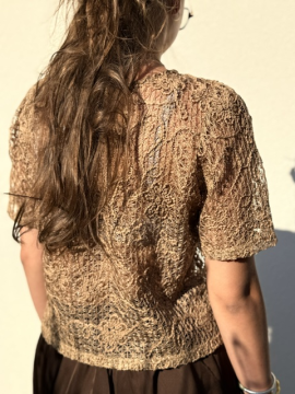 T-shirt Ana camel en maille ajourée et sequins femme