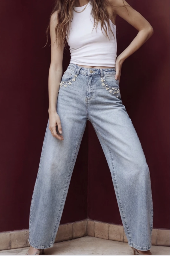 HOLLY Jean paquerettes et perles HOLLY Jean paquerettes et perles