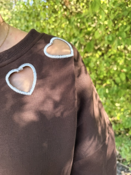 Sweat Cœur Chocolat Femme Col Rond Ajouré | Sud Access