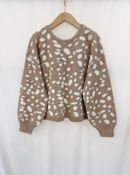 Pull Bambi femme – Motif animalier et nœuds au dos | Sud Access Pull Bambi femme – Motif animalier et nœuds au dos | Sud Access