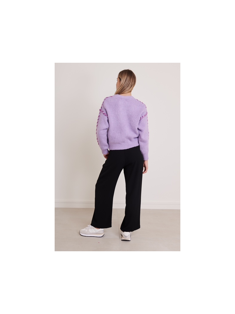 Pantalon Ewan noir fluide à pinces avec ceinture | Sud Access Pantalon Ewan noir fluide à pinces avec ceinture | Sud Access