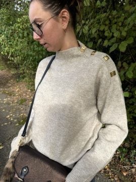 Pull Malone beige femme boutons dorés | Sud Access Pull Malone beige femme boutons dorés | Sud Access