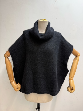 Pull sans manches Maeva noir en kid alpaga | Sud Access Pull sans manches Maeva noir en kid alpaga | Sud Access